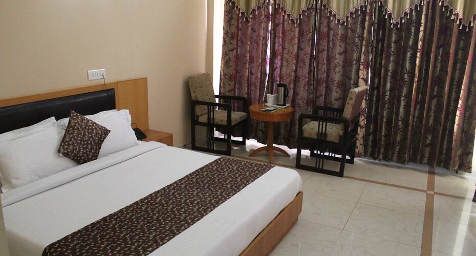 Hotel Maa Trinayani Palace, Katra 2